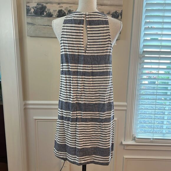 Old Navy Navy and White Striped Dress - Picture 4 of 10